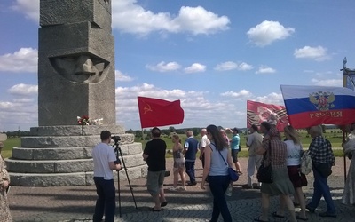 Symbole komunistyczne pod Grunwaldem
