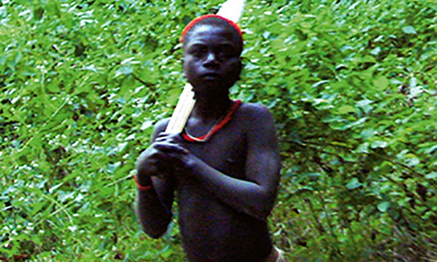 Dżawarowie to lud wyjątkowy w Azji. Po afrykańsku czarni są pozostałością emigracji ludów z Czarnego Kontynentu ponad 60 tys. lat temu.