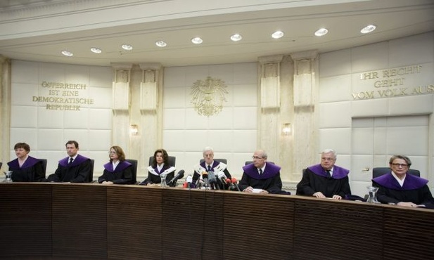 Austria: Wybory prezydenckie nieważne 