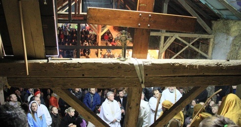 "Barka" na Drodze Krzyżowej z Franciszkiem