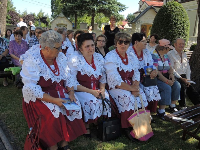 Hałcnów: czuwanie modlitewne