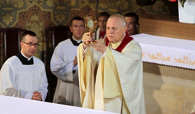 Ukazanie relikwii cudu eucharystycznego
