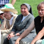 Odsłonięcie głazu bp. Wacława Leszczyńskiego