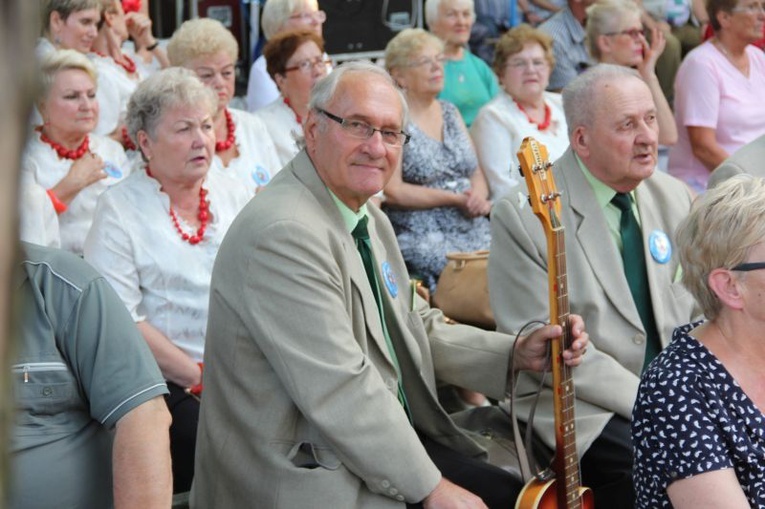 ​Festiwal Grup Śpiewaczych „Ziemia i Pieśń”
