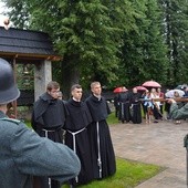 Parafialna rekonstrukcja wojenna