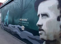 ▲	Niedawno w Gdańsku odsłonięty został mural upamiętniający żołnierzy „Łupaszki”.