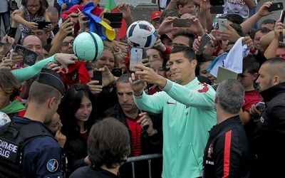 Ronaldo komentuje decyzję Messiego