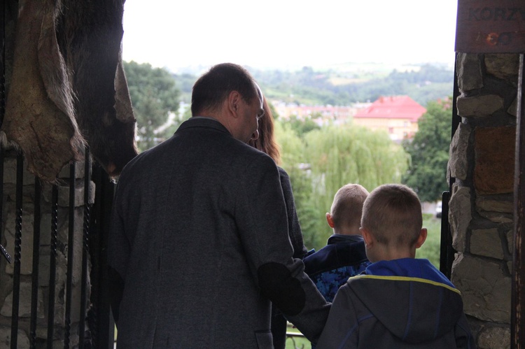 Potyczki, tańce i stragany w Nowym Sączu