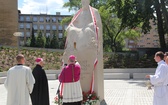 Odsłonięcie pomnika kard. A. Hlonda w Katowicach (cz. I)