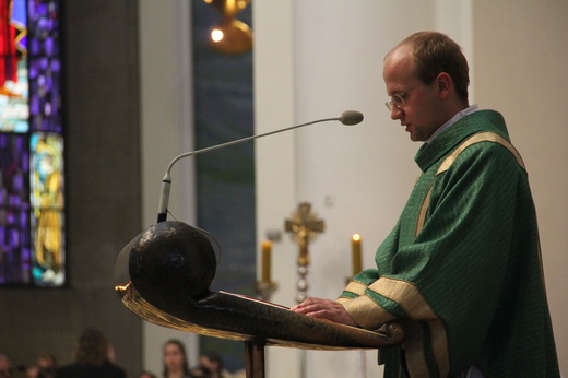 Odsłonięcie pomnika kard. A. Hlonda w Katowicach (cz. I)