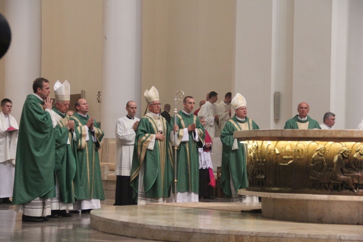 Odsłonięcie pomnika kard. A. Hlonda w Katowicach (cz. I)