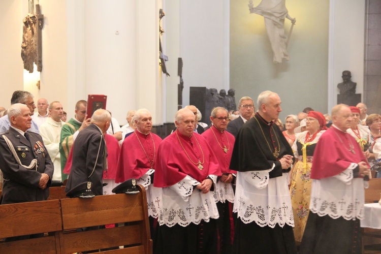 Odsłonięcie pomnika kard. A. Hlonda w Katowicach (cz. I)