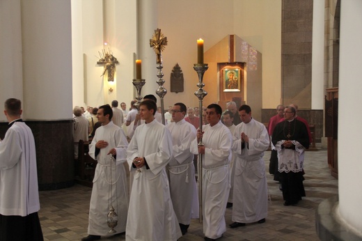 Odsłonięcie pomnika kard. A. Hlonda w Katowicach (cz. I)