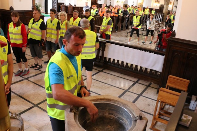 Pielgrzymka rowerowa AK na Jasną Górę