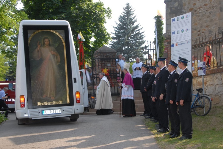 Nawiedzenie w Dębnie