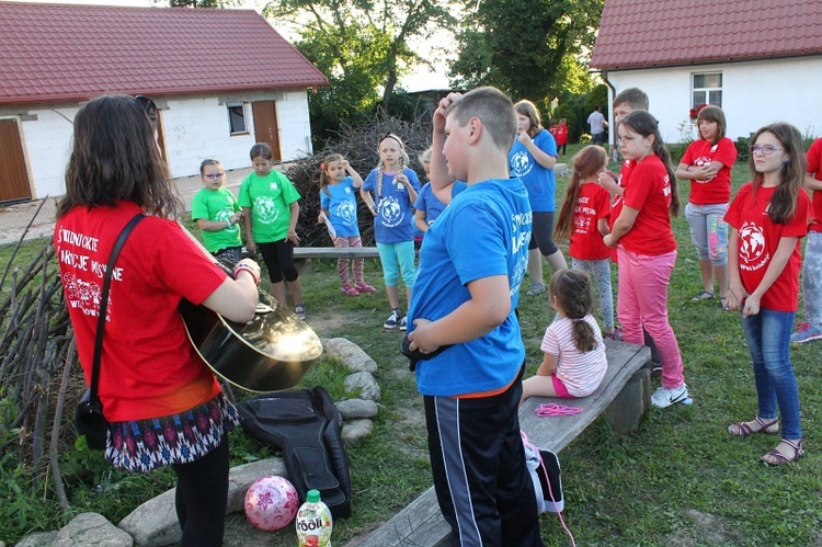 Misyjne wakacje