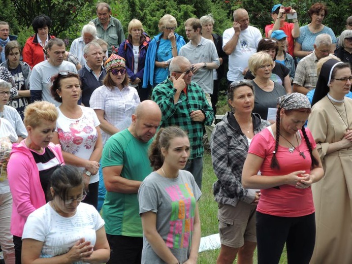 IV Ewangelizacja w Beskidach - Leskowiec /Groń Jana Pawła II