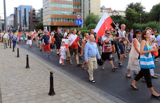 Marsz Pamięci - 73. rocznica "Krwawej Niedzieli"