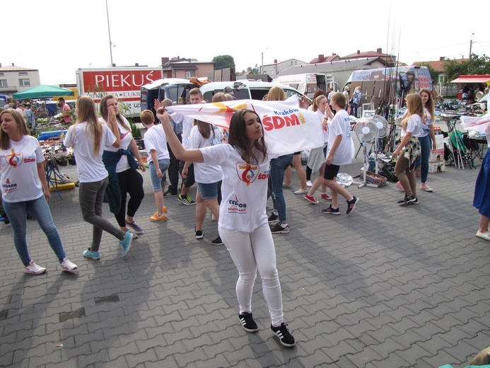 Flash mob przed ŚDM w Przasnyszu