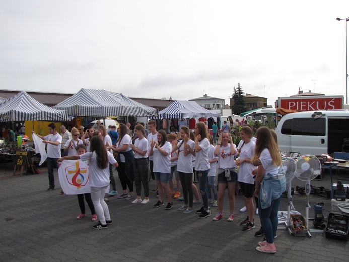 Flash mob przed ŚDM w Przasnyszu