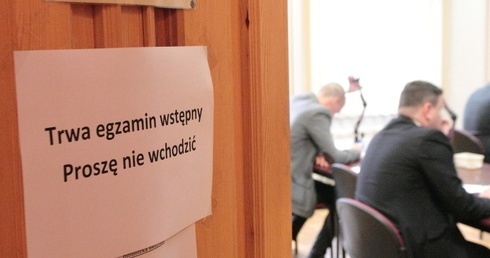 Wpatrzeni w kapłaństwo