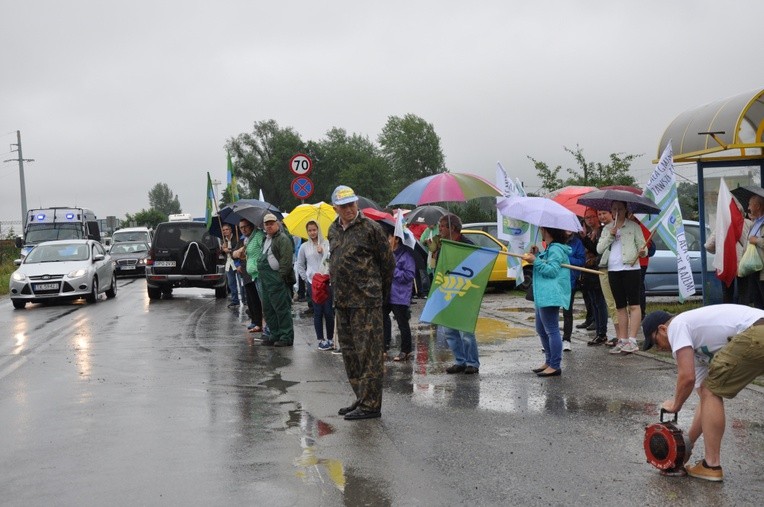Protest przy Elektrowni Opole