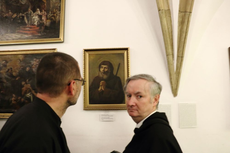 Wystawa o zakonach franciszkańskich