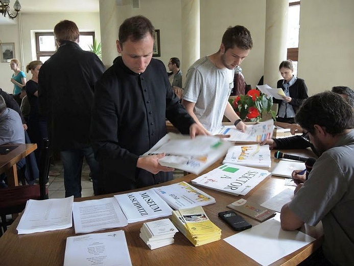 Koordynatorzy parafialni odebrali pakiety dla swoich gości