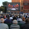 Opera pod chmurką