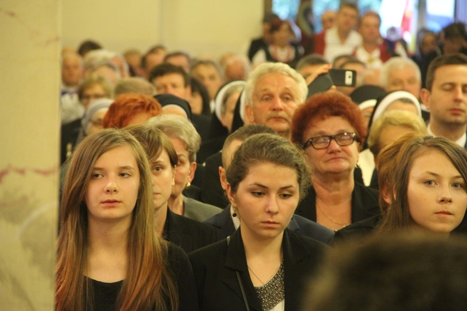 Diecezja tarnowska żegna abp. Z. Zimowskiego