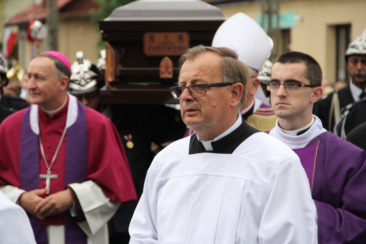 Diecezja tarnowska żegna abp. Z. Zimowskiego