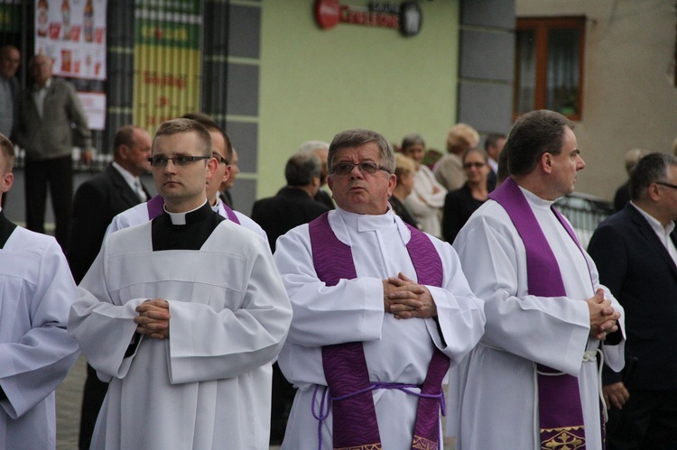 Diecezja tarnowska żegna abp. Z. Zimowskiego