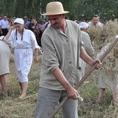 Obrzęd żniw zaprezentował Zespół Pieśni i Tańca "Boczki Chełmońskie"