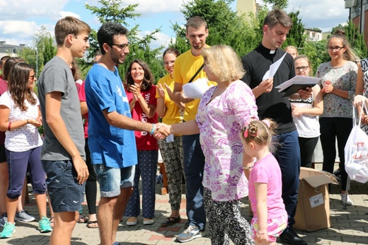 Centra ŚDM w Radomiu witają pielgrzymów