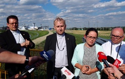 Pola Miłosierdzia pilnuje 150 kamer