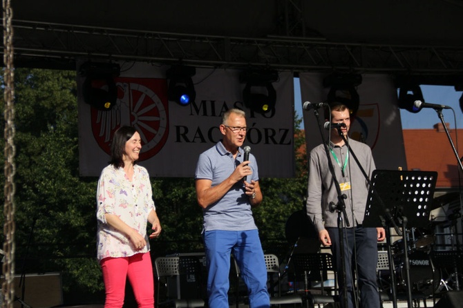 Wieczór Kultury w Raciborzu: Włosi, Francuzi, Libańczycy, Bahrańczycy