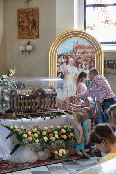 Relikwie św. Teresy z Lisieux w Rybniku