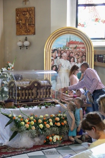 Relikwie św. Teresy z Lisieux w Rybniku