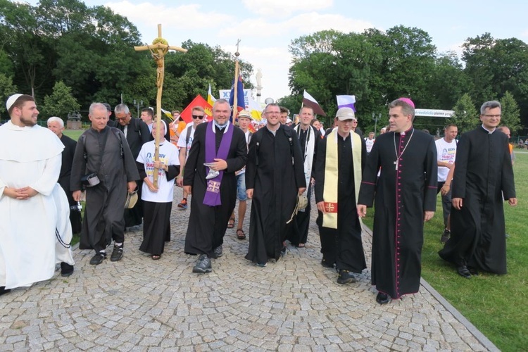 Pielgrzymi już na Jasnej Górze