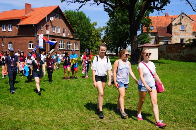 Szwajcaria, Kolumbia i Kanada w ośrodkach Caritas