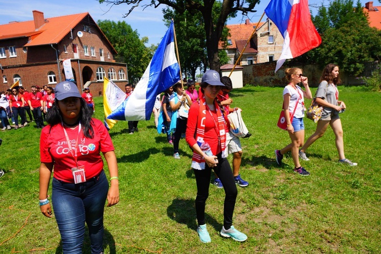 Szwajcaria, Kolumbia i Kanada w ośrodkach Caritas