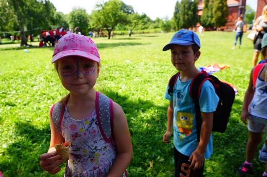 Szwajcaria, Kolumbia i Kanada w ośrodkach Caritas