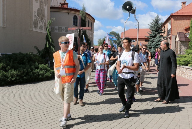 Pielgrzymka ŚDM do Powsina