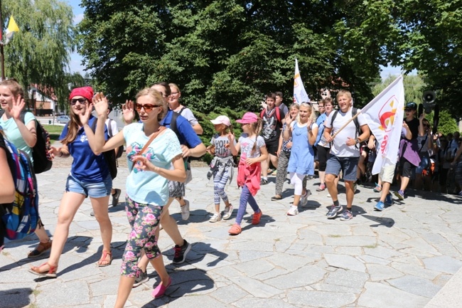 Pielgrzymowali do sanktuarium w Studziannie