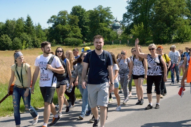 Pielgrzymowali do sanktuarium w Studziannie