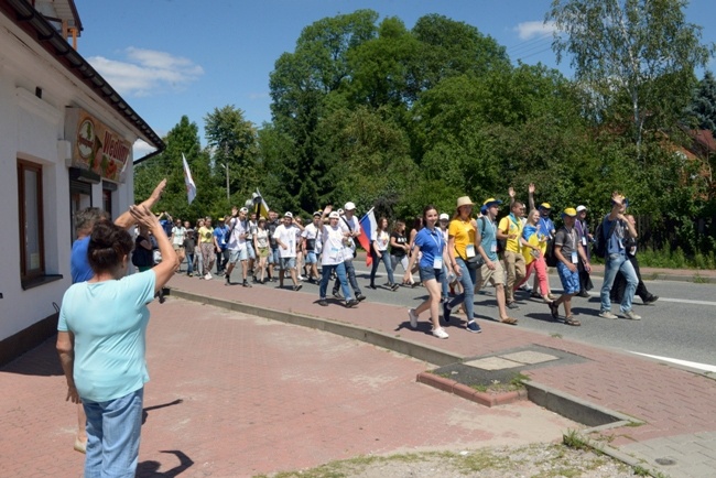 Pielgrzymowali do sanktuarium w Studziannie