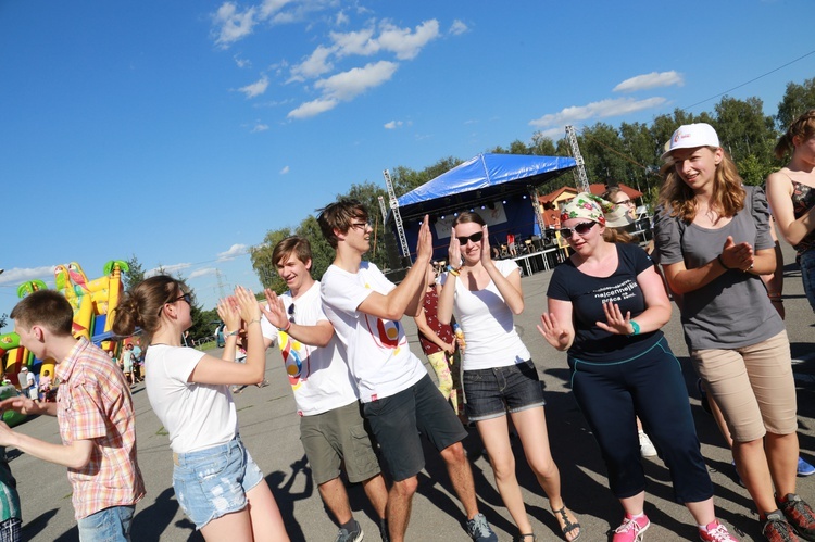 "Festiwal narodów" u Karoliny