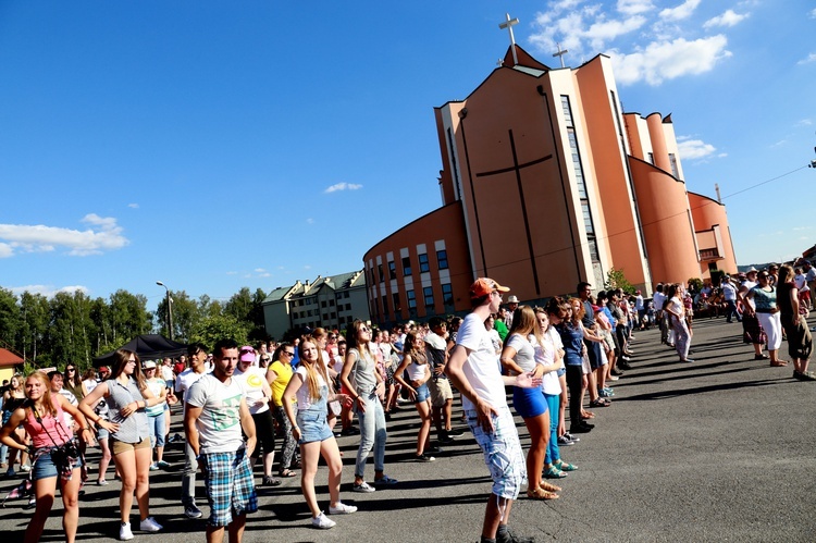 "Festiwal narodów" u Karoliny