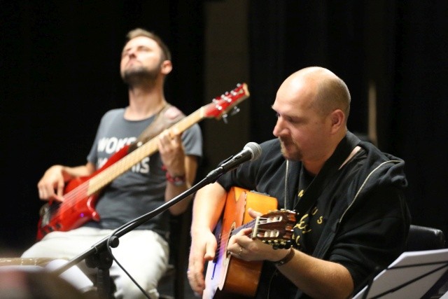 Fausystem i goście - przed koncertem dla uczestników ŚDM