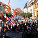 Brama Miłosierdzia i Anioł Pański na Ostrowie Tumskim cz. 1